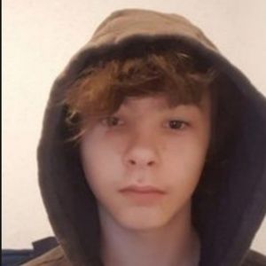 Meet your Posher, Caise